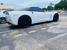 Load image into Gallery viewer, Corvette C6 Carbon Fiber HydroGraphics Body Color Painted Roof HALO B Pillar 2005 - 2013
